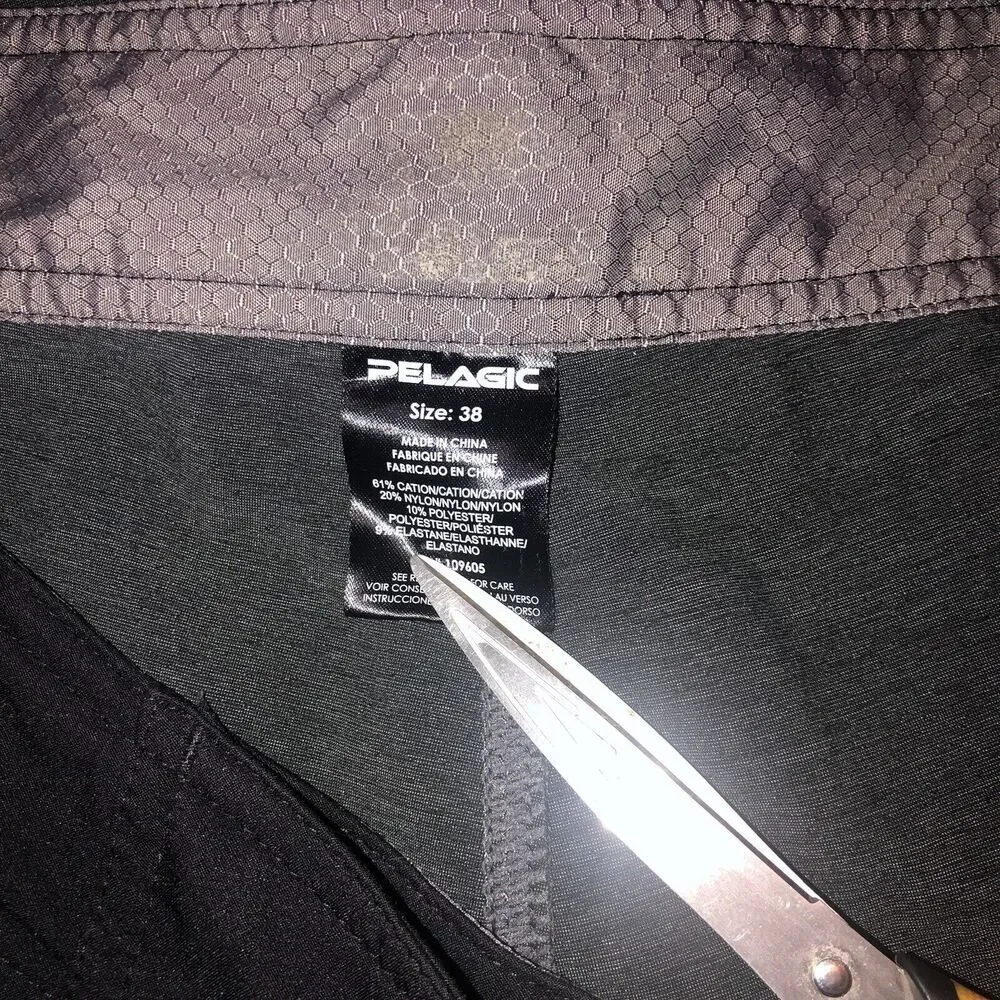 Pelagic The Wedge Board Shorts Mens 38 Ocean Blue Swim Trunks Fishing Beach